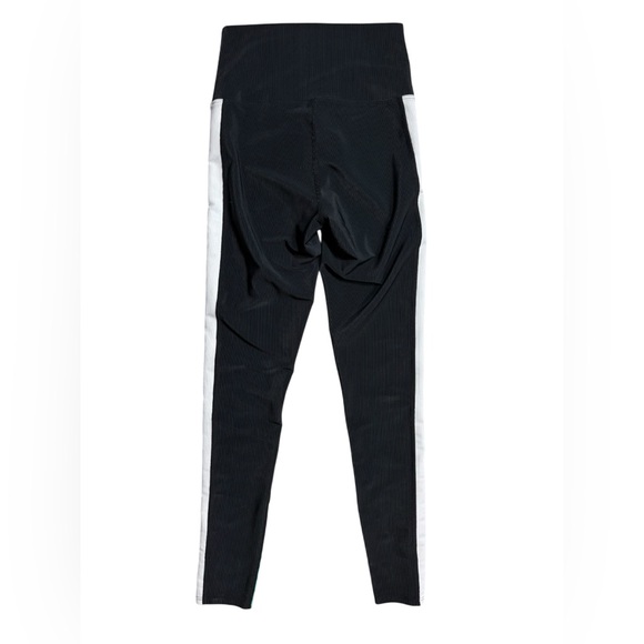 Beach‎ Riot | Small Bailey High Rise Ribbed Pastel Merry Colorblock Leggings - Picture 5 of 5